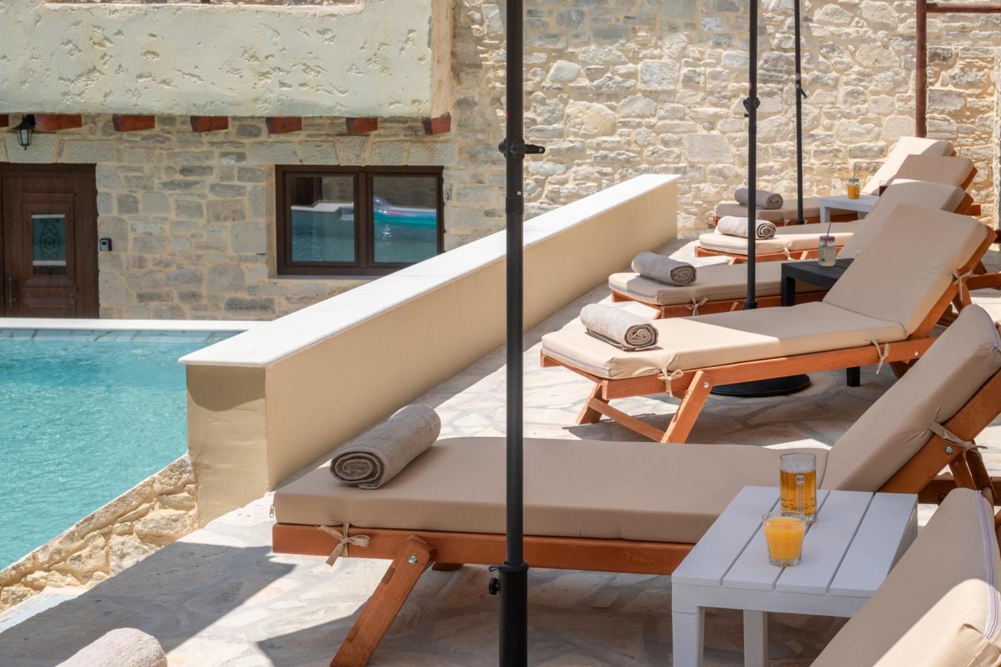Draganigo Luxury Stone Houses 40 Min From Matala Ano Moulia Kültér fotó